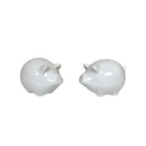 Piggies White Ceramic Salt And Pepper Shaker Set NWOT